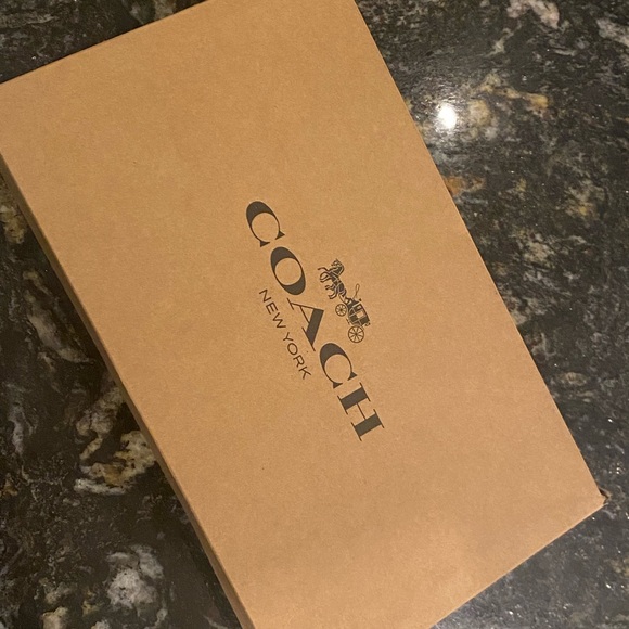 Coach Wallet - Picture 8 of 10